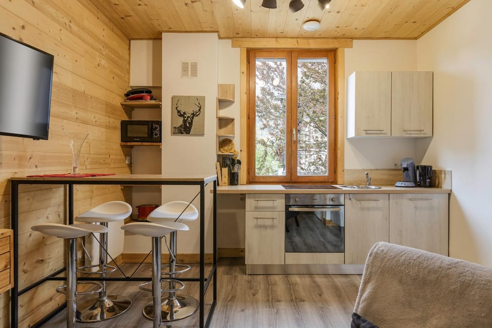 Epicea - Cosy 1CH 35m2 Centre Parking Calme WIFI Apartment in Chamonix