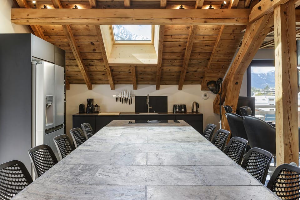 Flocon - Loft Moderne 8pax Sauna Poele Vues Garage Apartment in Chamonix