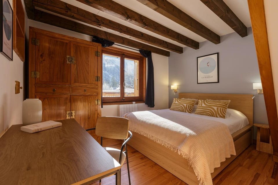 Cyclamens - Cosy Chalet 500m Flegere Cheminee Vue Garage House in Chamonix