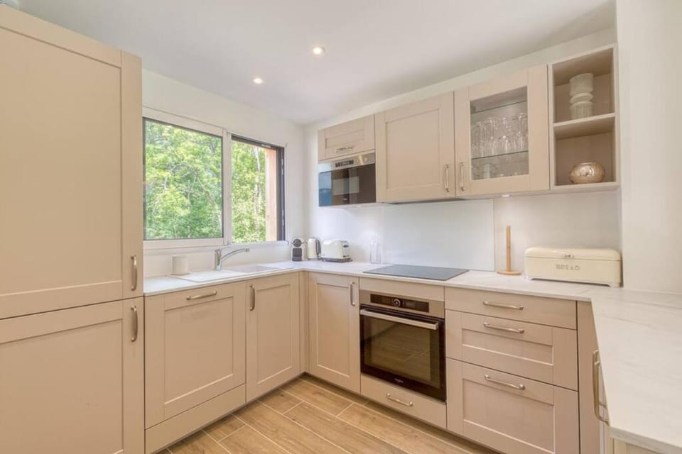 Couchant Chalet Lumineux 6pax Vues Terrasses Confort House in Les Houches