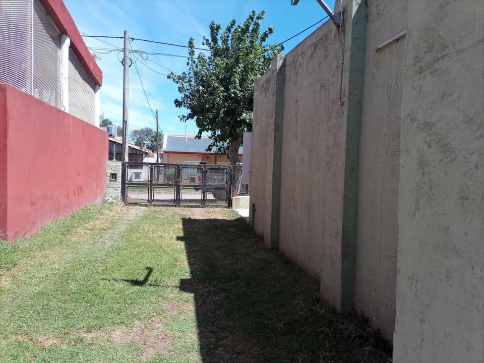 Casa alquiler temporario Verano y Finde largo House in Buenos Aires Province