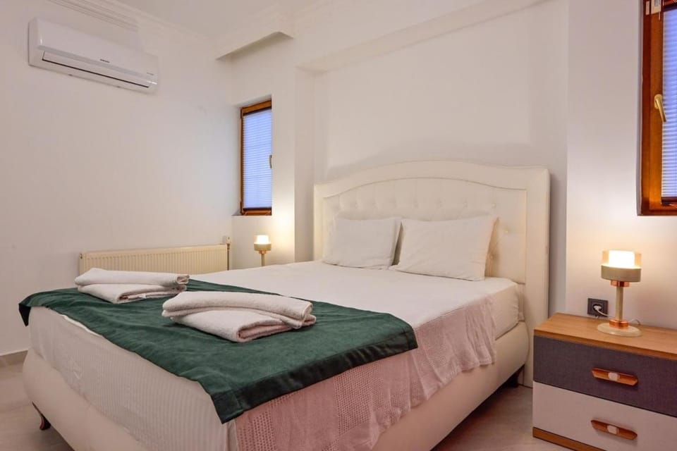 KALAMOS - 10 Person Holiday Villa with Private Pool in Oludeniz-Hisaronu Villa in Ölüdeniz
