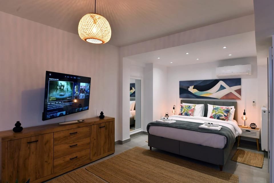 Hidden Paradise at Kolonaki Apartment in Athens