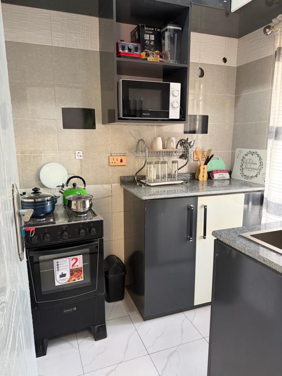 2 bedroom service apartment Apartment in Abuja