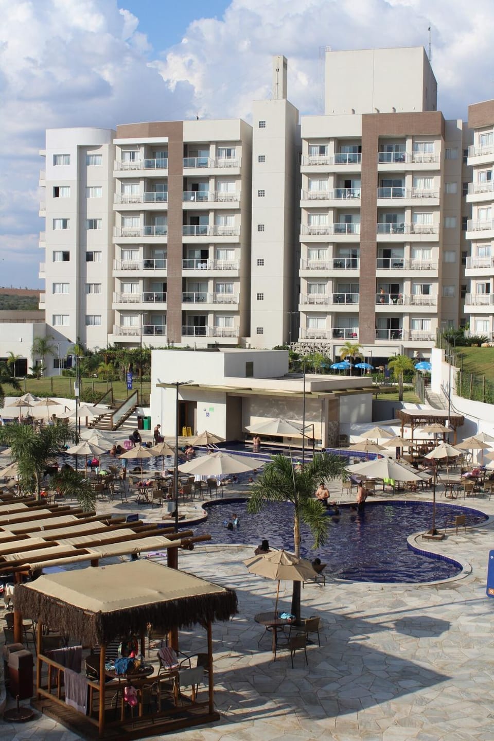 Apto em Caldas Novas ao lado de Clube Aquático Apartment in State of Goiás