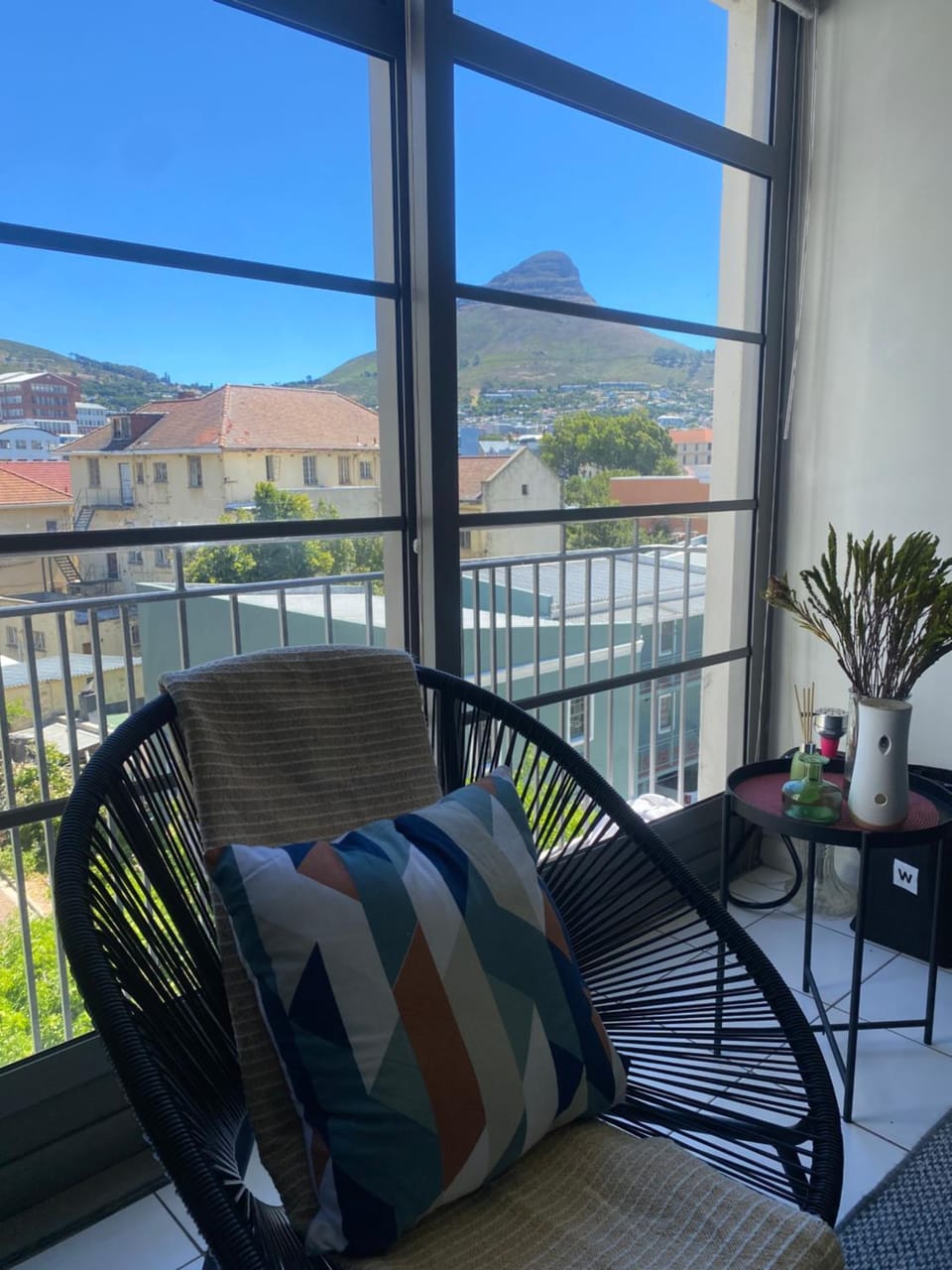 Long Stay Shared Apartment With Mountain View Share Save Vacation rental in Cape Town