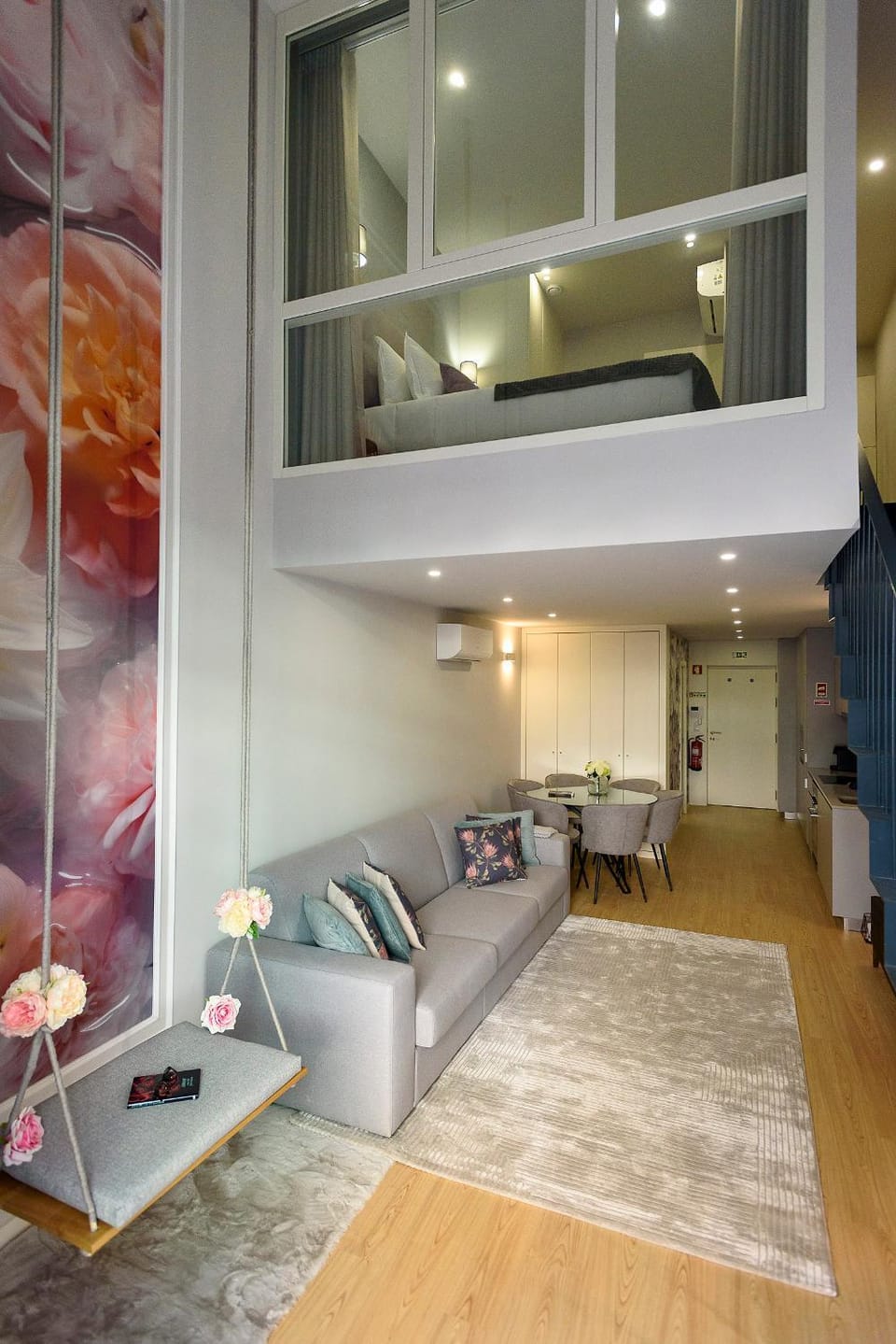 Bed, Living room, Seating area, Bedroom