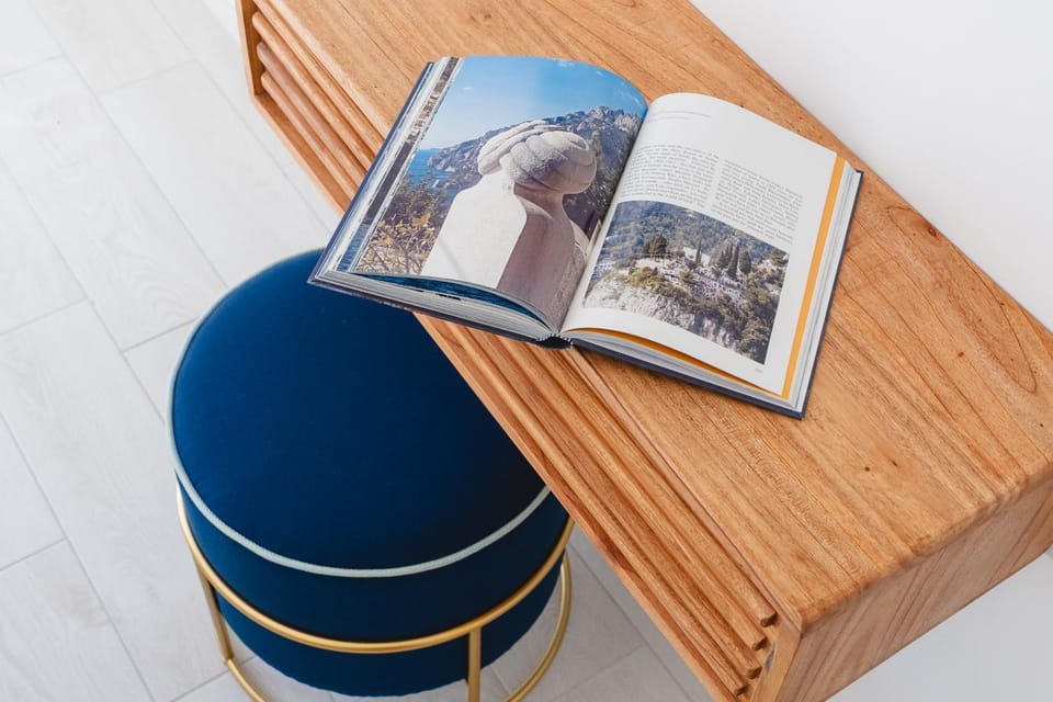 Decorative detail, Bedroom