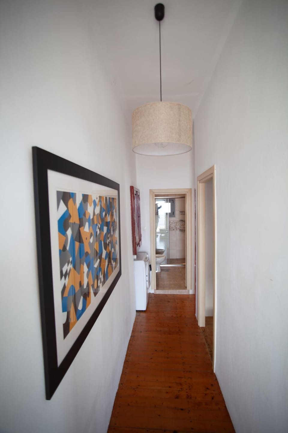 Bathroom, Decorative detail