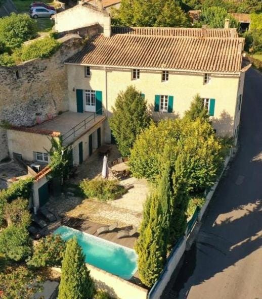 La Commanderie du Ventoux House in Mormoiron
