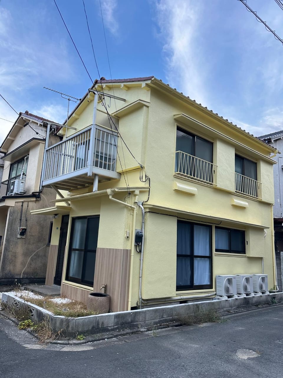 Akihabara, Skytree, Disney, Asakusa Temple, Traditional Japanese Ryokan, Airport Pick-up and Drop-off Villa in Japan
