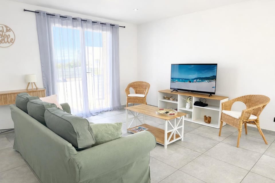 Villa Pietralba - Piscine privée & vue montagne - Proche Calvi House in Calvi