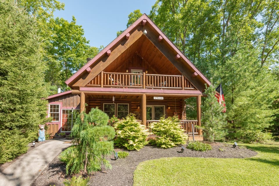 Lost Bearadise by Railey Vacations House in Deep Creek Lake