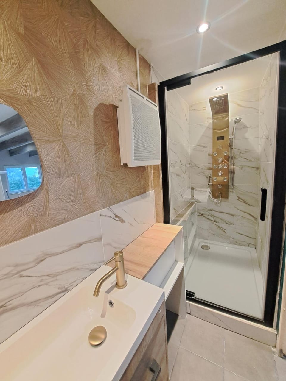 Shower, Bathroom