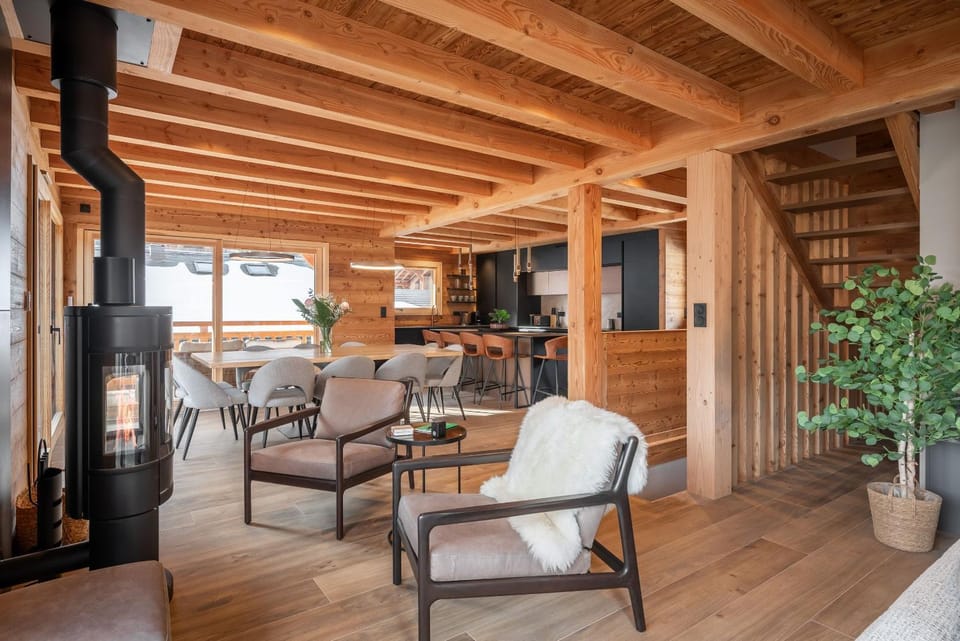 Living room, Seating area