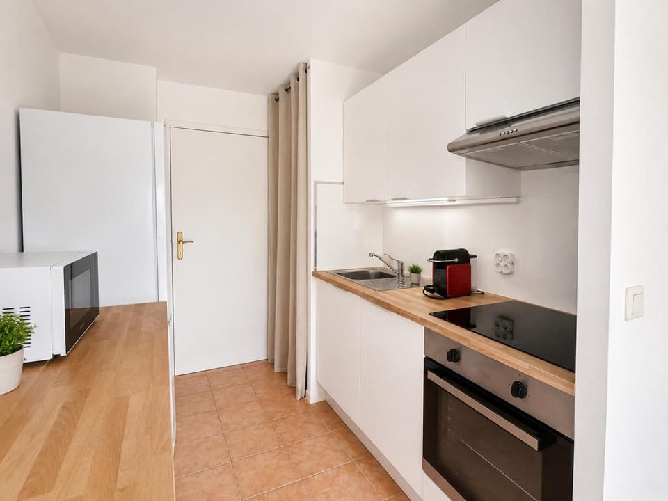 Appartement en rez de jardin - Le Juvenal Apartment in Fréjus