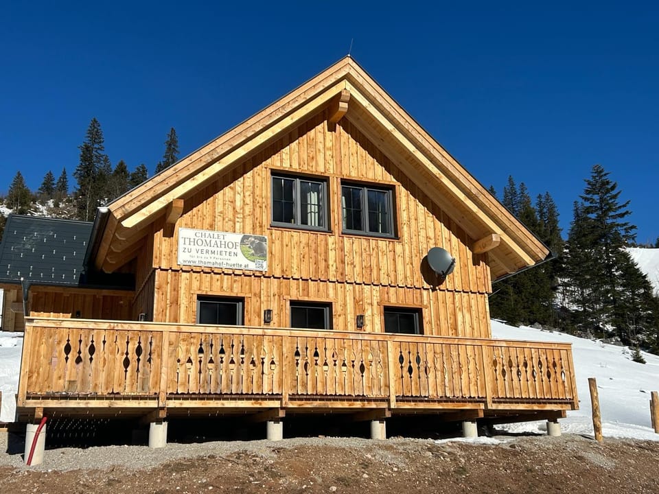 Chalet Thomahof Apartment in Salzburgerland