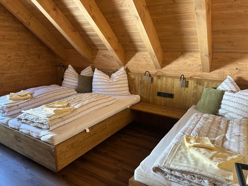 Chalet Thomahof Apartment in Salzburgerland