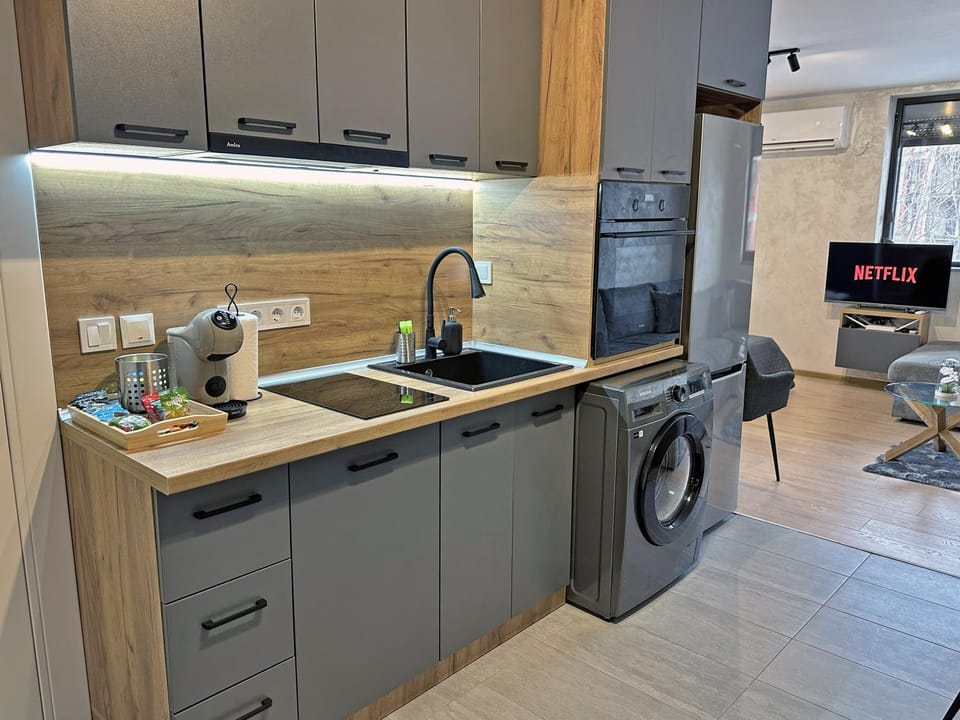 TV and multimedia, Bedroom, kitchen