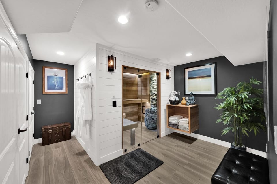 A House of Cash Vacation rental in West Jordan