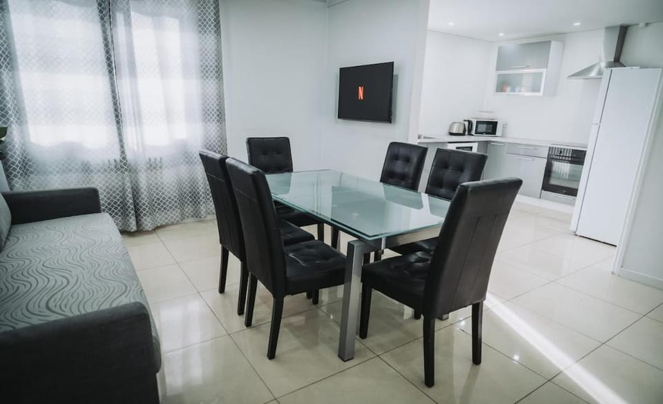 TV and multimedia, Living room, Dining area