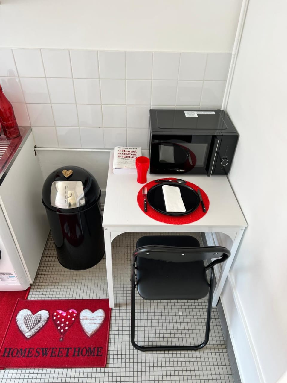 Kitchen or kitchenette, kitchen, kitchen