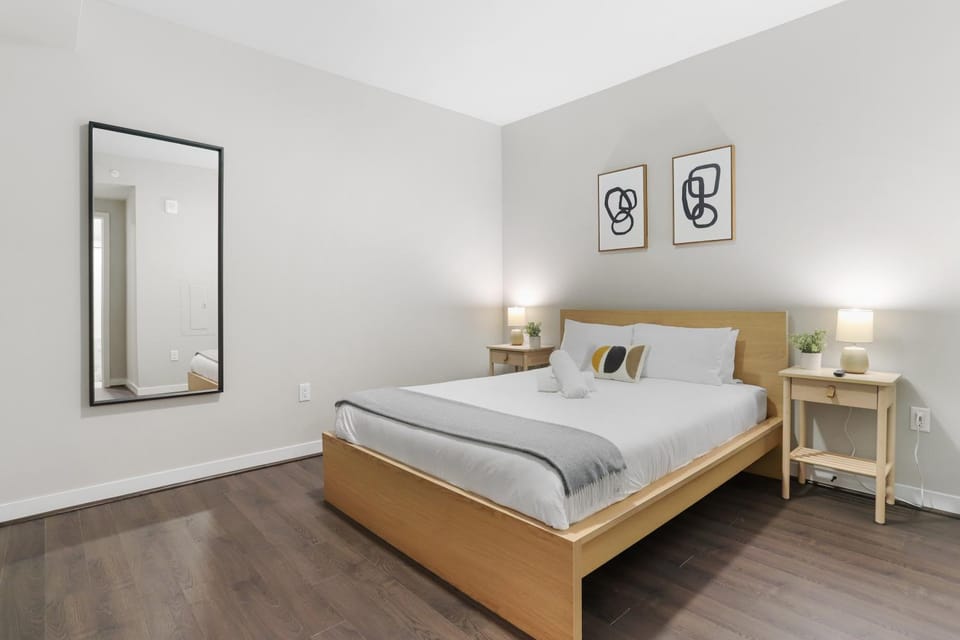 Bed, Bedroom