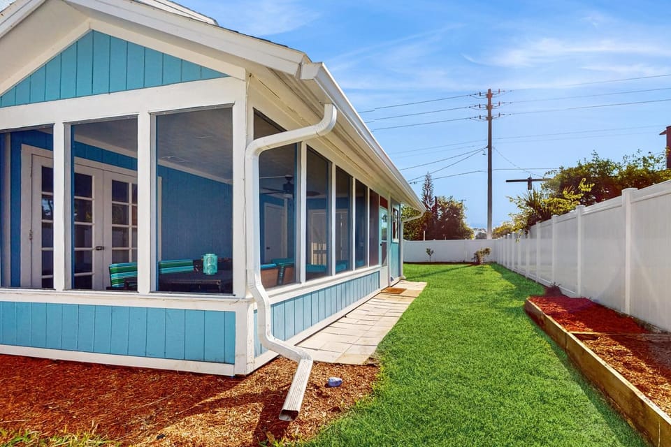 Property building, Day