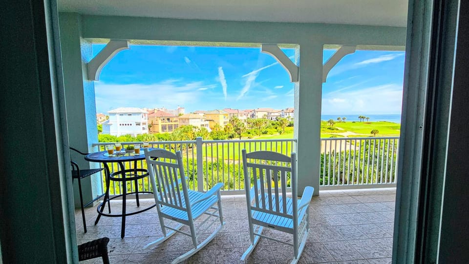 Patio, Day, View (from property/room), Balcony/Terrace, Seating area, Sea view