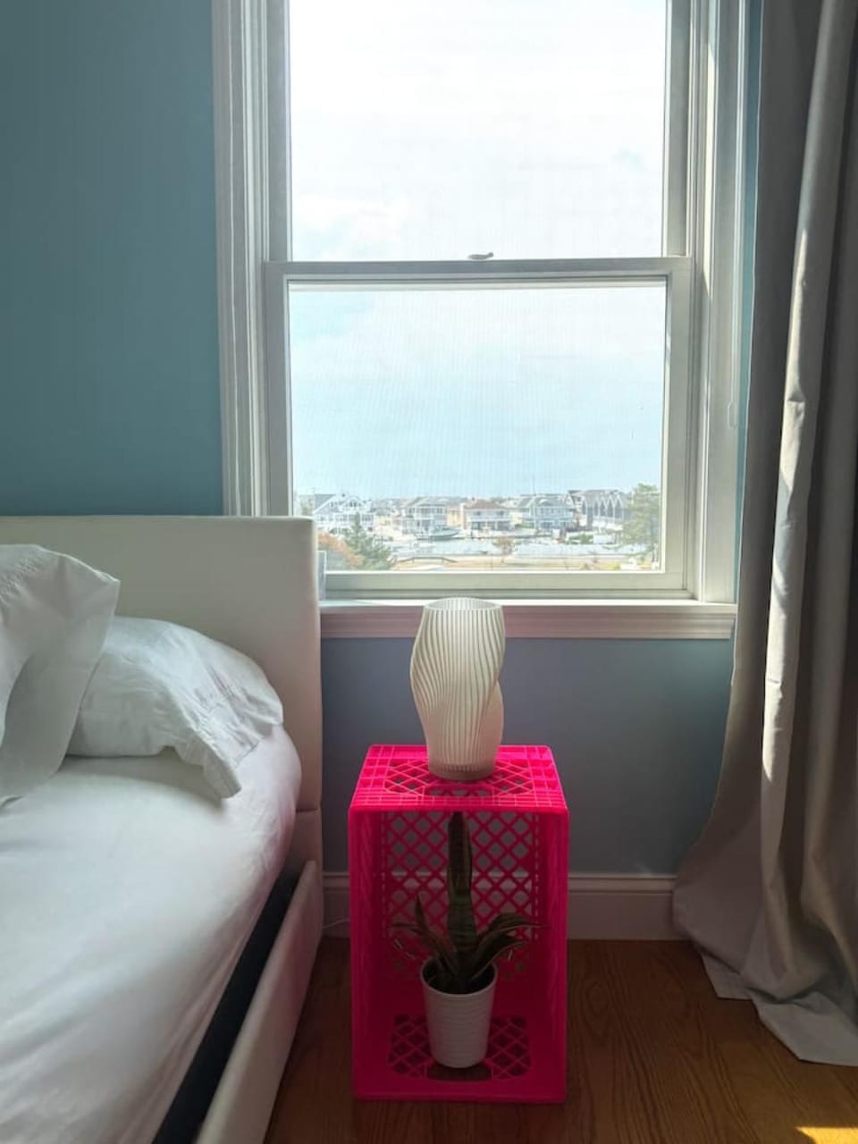 Bright Lavallette 4BR Private Yard Walk to Beach House in Lavallette