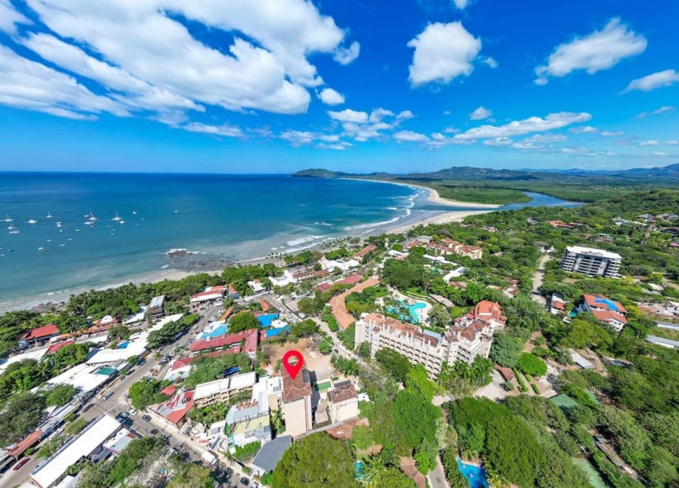 Elegant Oceanview 2BR Condo 2-Min Walk to Beach - BR14 Apartment in Tamarindo