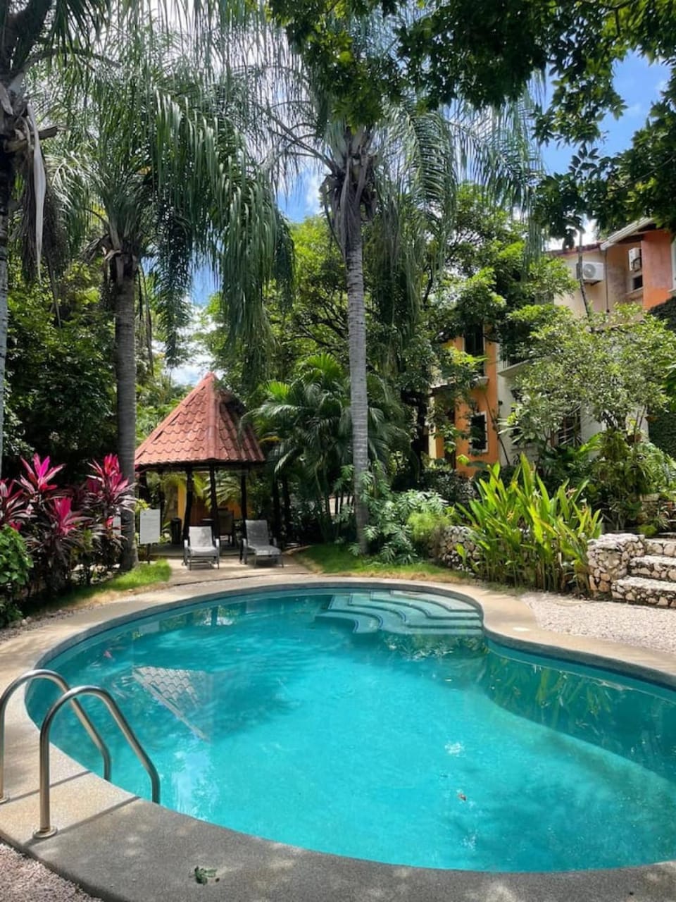 PdM6 Newly Renovated Townhome Steps to the Beach House in Tamarindo