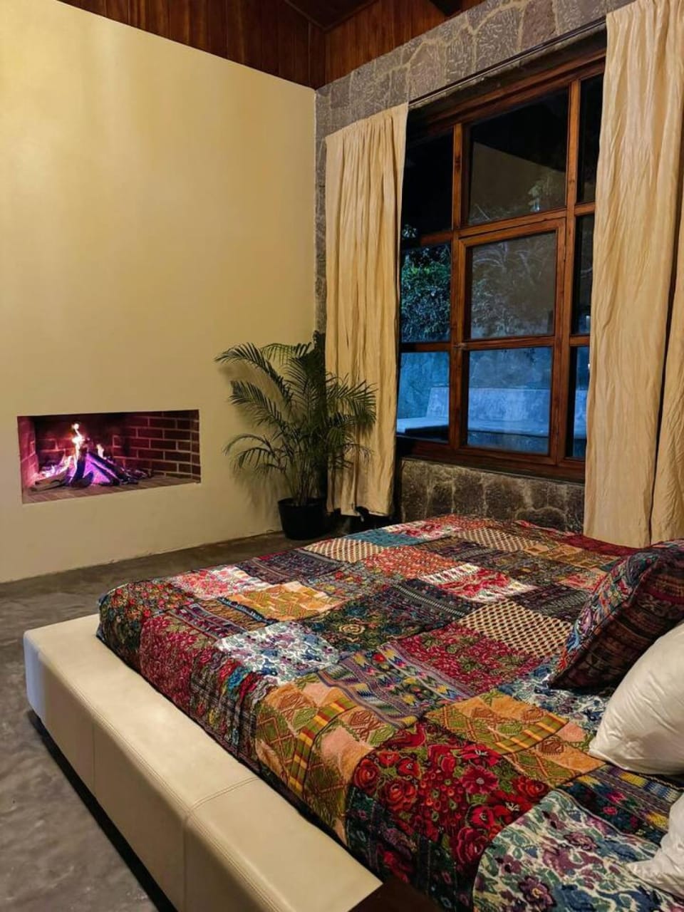 Guatemala Dreams Grand Chalet House in Sololá Department