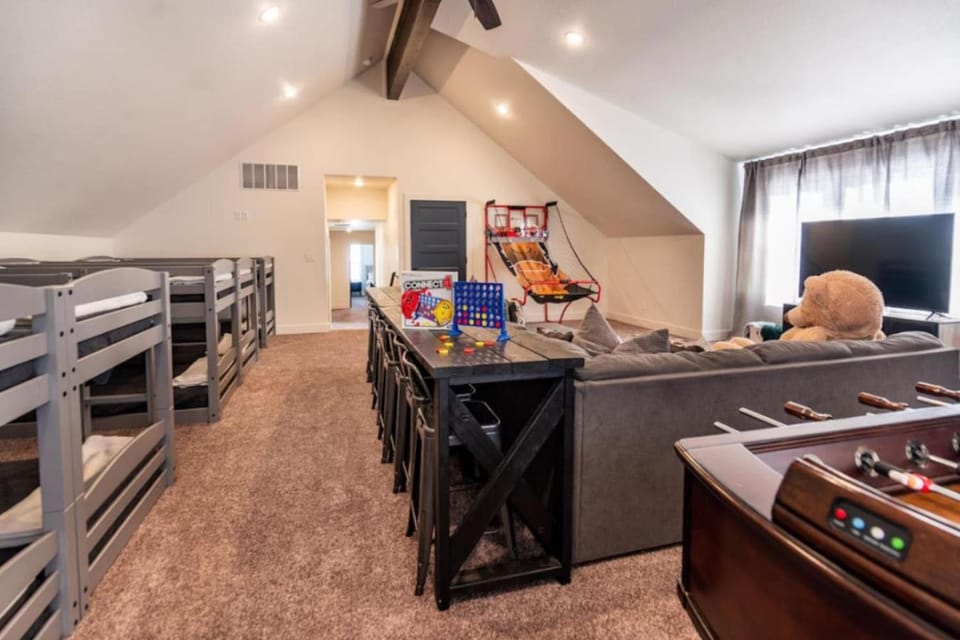Photo of the whole room