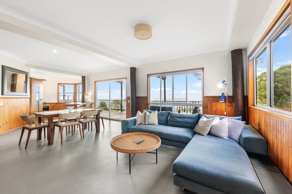 Balcony/Terrace, Living room, Seating area, Dining area