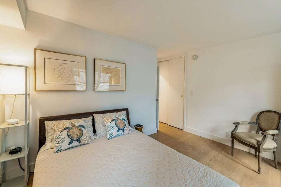 Piece of mind in Harlem Apartment in Harlem