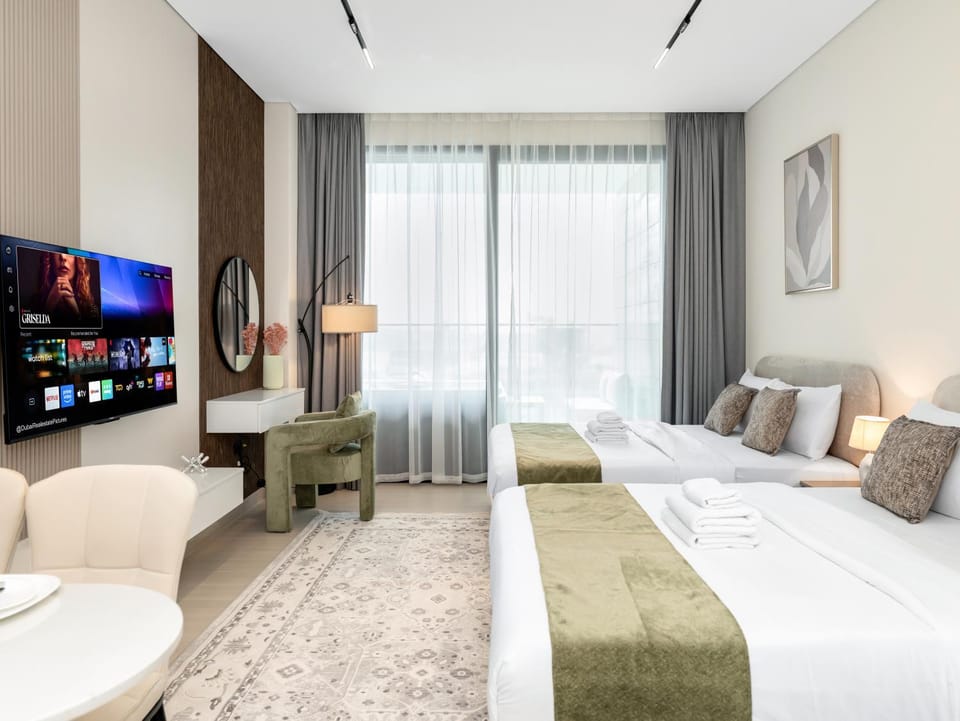 Bed, Living room, Seating area