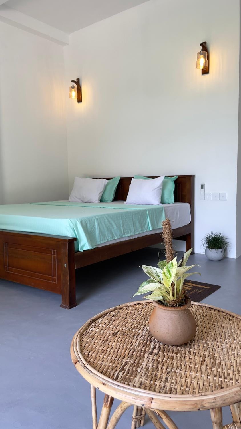Nice Place Bed and Breakfast in Ahangama