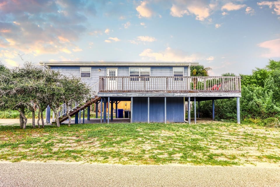 Property building, Day