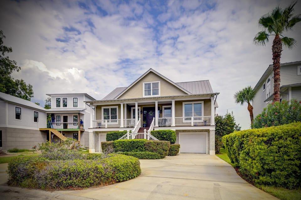 Property building, Day, Garden view