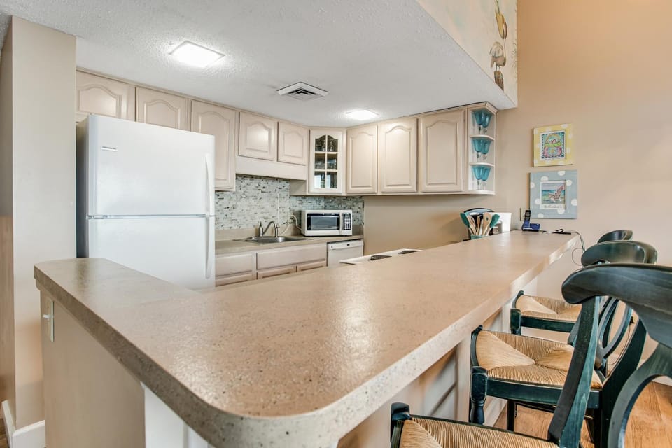 Coffee/tea facilities, Kitchen or kitchenette, oven, toaster, kitchen
