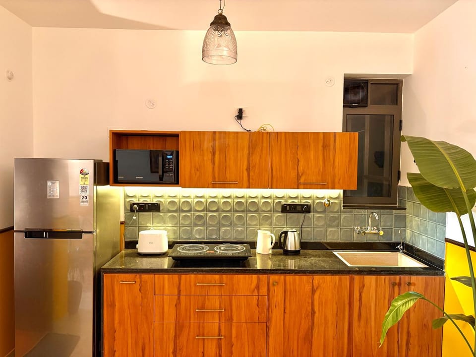 Kitchen or kitchenette, toaster