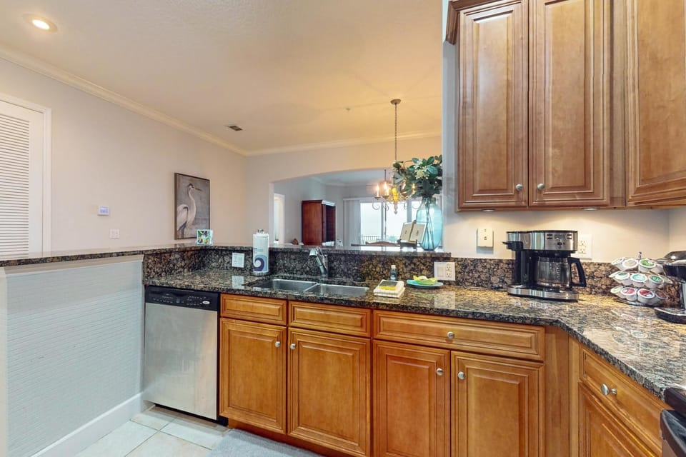 Coffee/tea facilities, Kitchen or kitchenette
