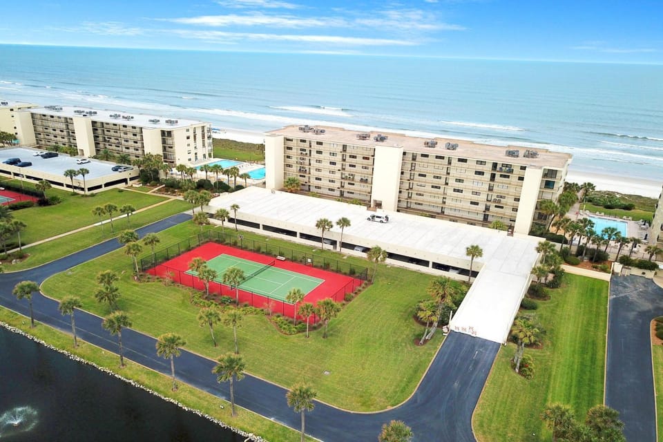 Property building, Day, Bird's eye view, Sea view