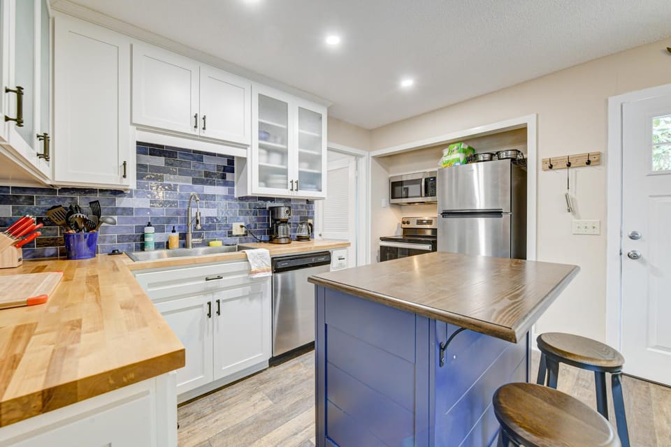 Coffee/tea facilities, Kitchen or kitchenette, kitchen