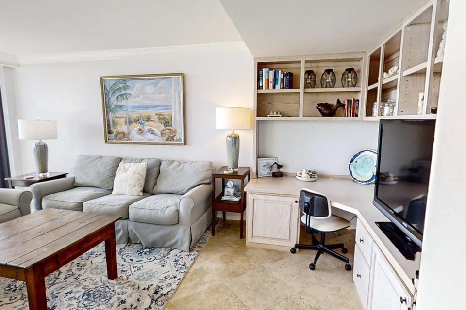 TV and multimedia, Living room, Dining area
