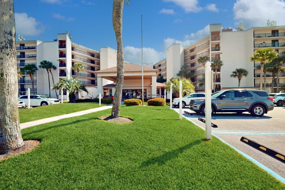 Property building, Day, Garden view