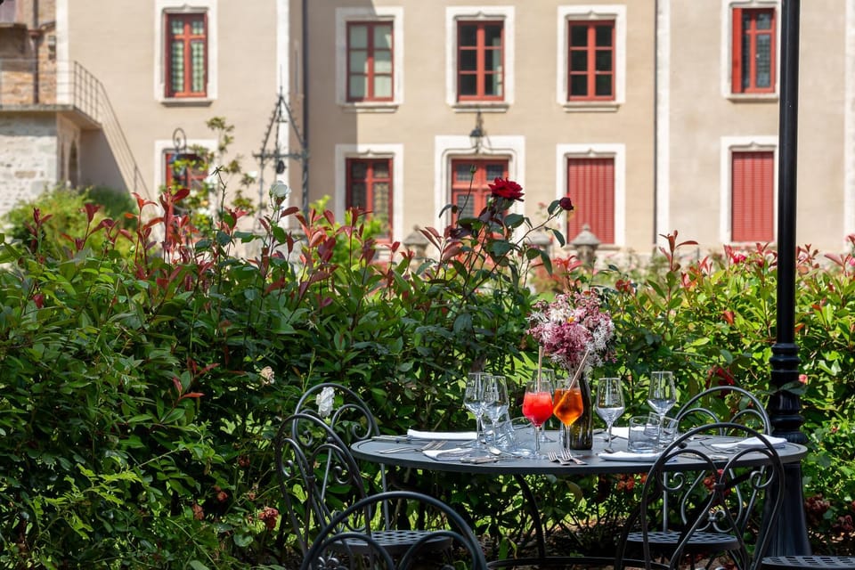 Restaurant/places to eat, Spring, Garden, Garden view