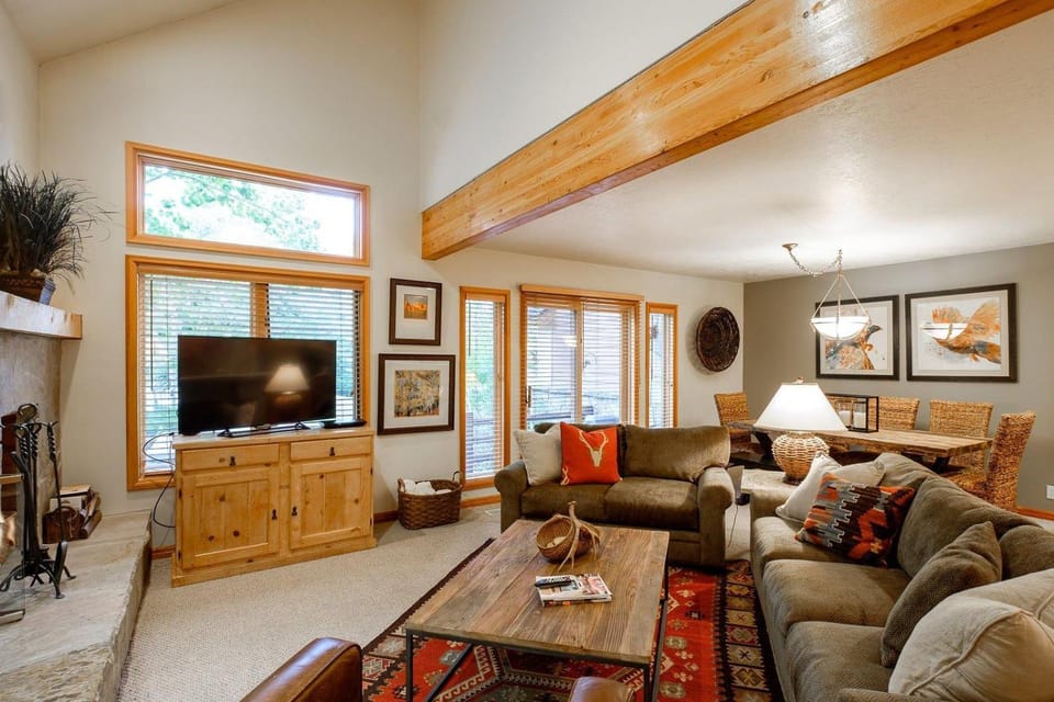Abode in Deer Lake Village House in Park City