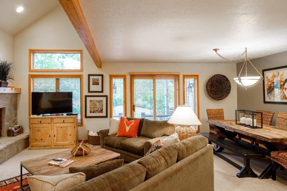 Abode in Deer Lake Village House in Park City